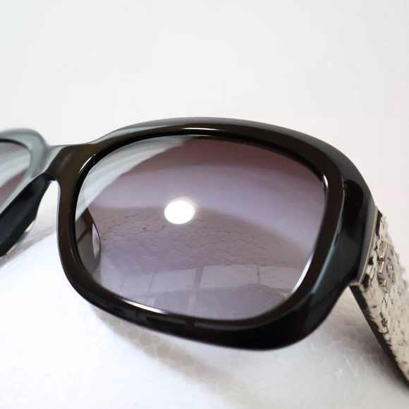 🕶️EUC Rare Chanel Tweed Boy CC Sunglasses🕶️ - Picture 6 of 17